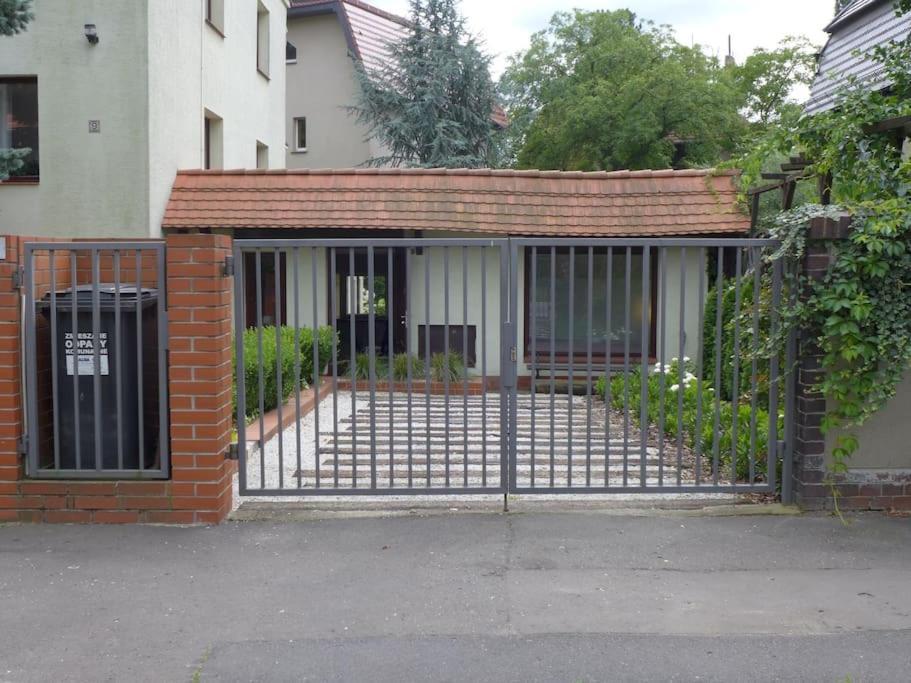 Spacious Apartment In Green District. Wroclaw Dış mekan fotoğraf
